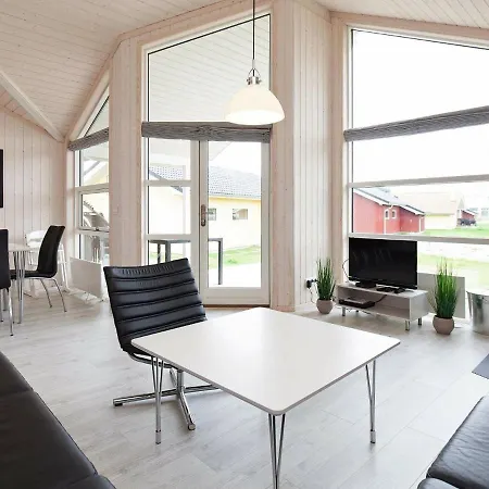 Holiday Xiii Ferienhaus